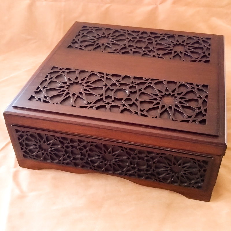 wooden patterned box